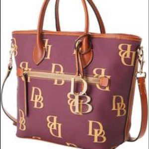 NWOT Dooney and Bourke Top Handle Satchel in Wine